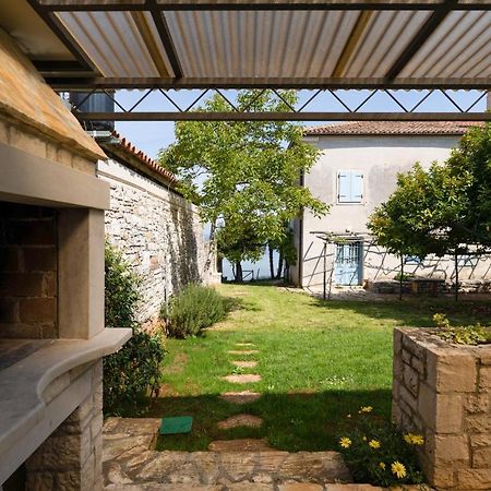 Villa Daulos Novigrad  Luaran gambar